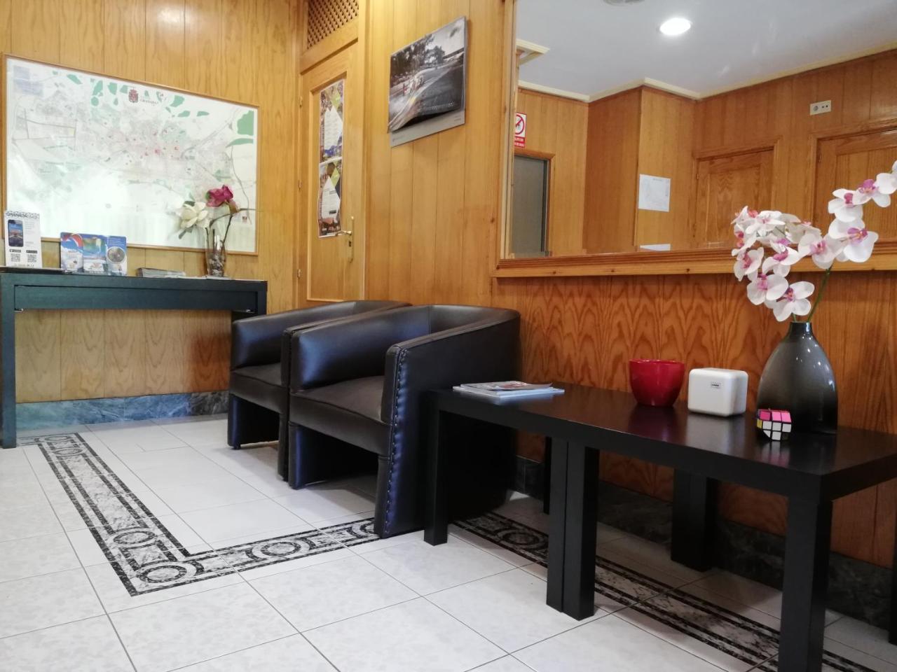 Labella Maria Ξενοδοχείο Pinos Genil Εξωτερικό φωτογραφία